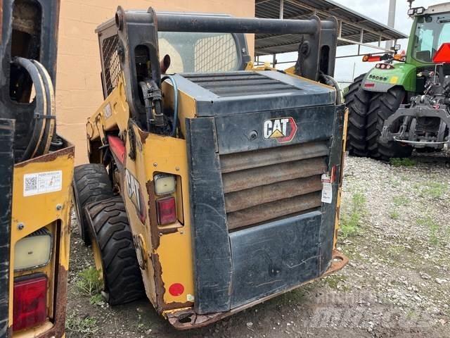 CAT 242D3 Kompaktrakodók