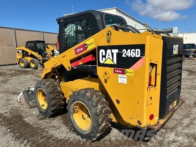 CAT 246D Kompaktrakodók