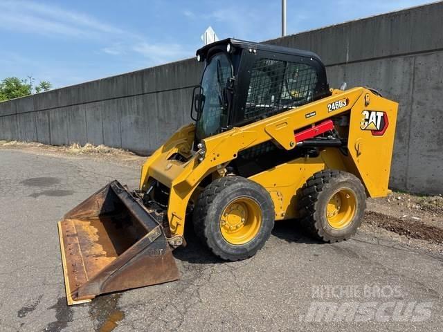 CAT 246D3 Kompaktrakodók
