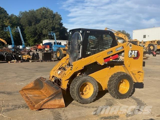 CAT 246D3 Kompaktrakodók