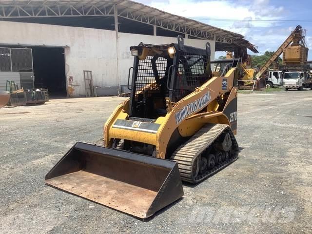 CAT 257B Kompaktrakodók