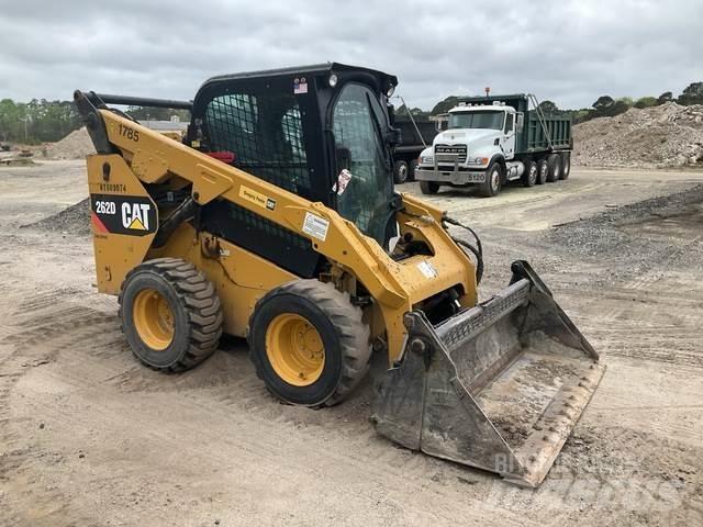 CAT 262D Kompaktrakodók