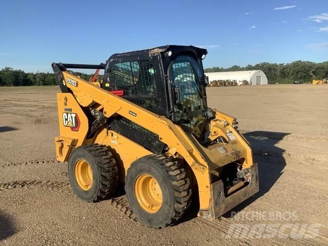 CAT 262D3 Kompaktrakodók
