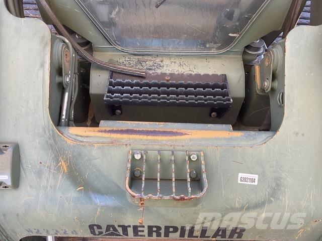 CAT 277C Kompaktrakodók