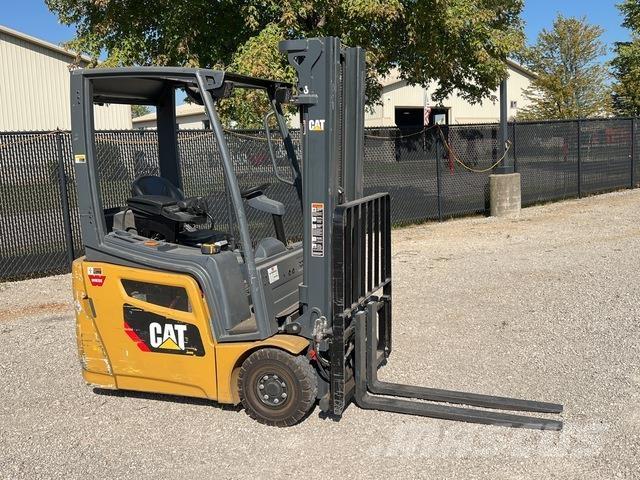 CAT 2ET2500 Elektromos targoncák
