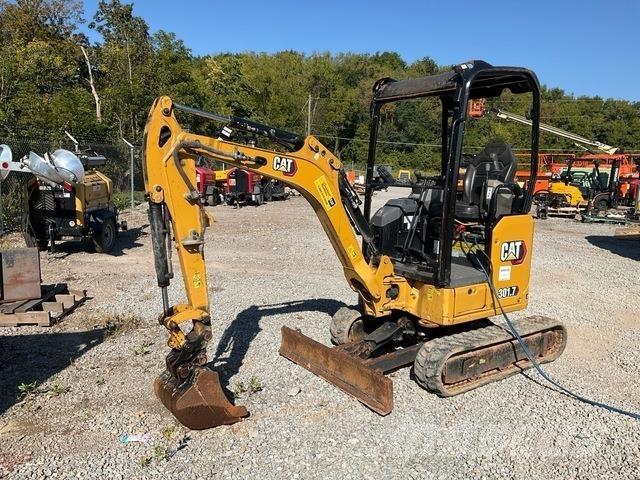CAT 301.7CR Lánctalpas kotrók