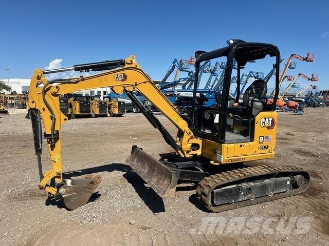 CAT 302.7 Lánctalpas kotrók