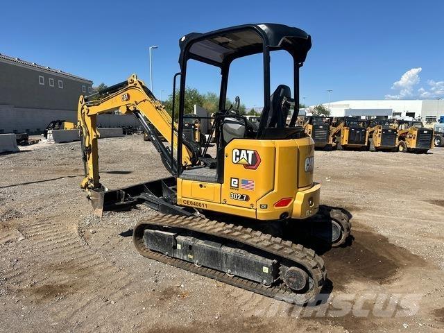 CAT 302.7 Lánctalpas kotrók