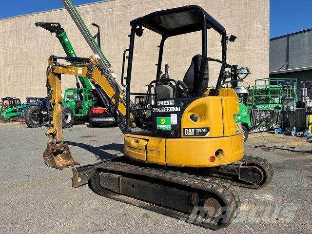 CAT 303.5 E2 Lánctalpas kotrók