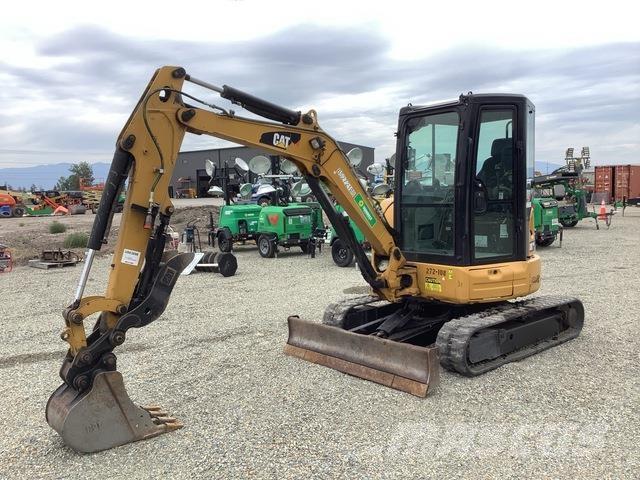 CAT 303.5E2 Lánctalpas kotrók