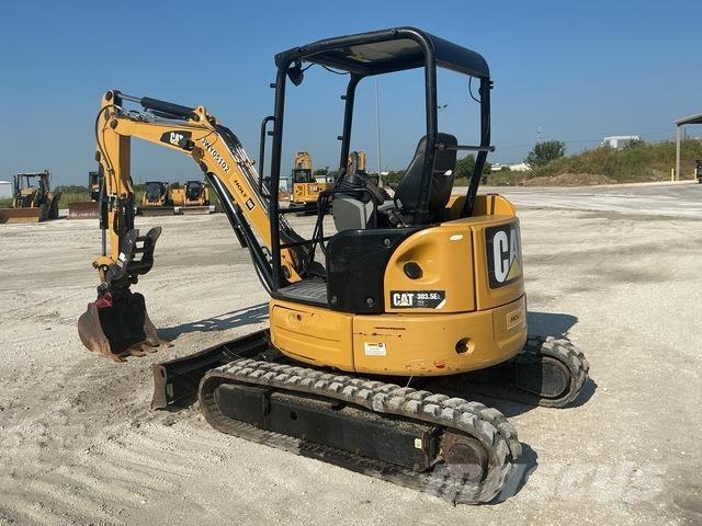CAT 303.5E2 CR Lánctalpas kotrók