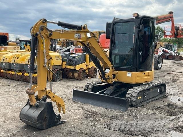 CAT 303.5E2 CR Lánctalpas kotrók