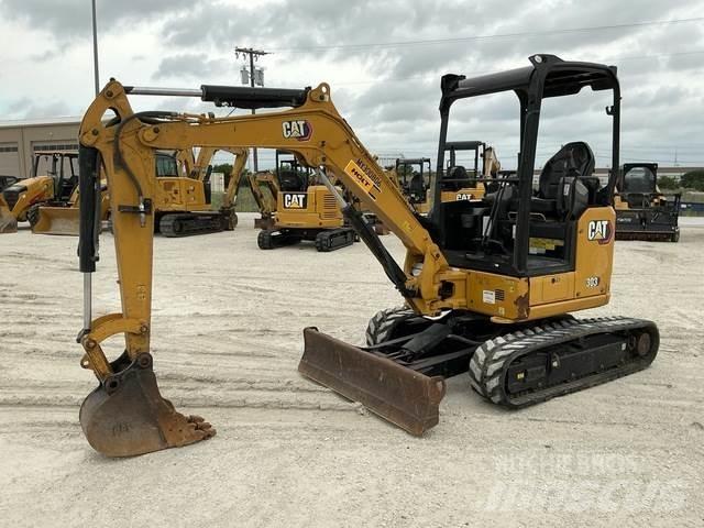 CAT 303 CR Lánctalpas kotrók