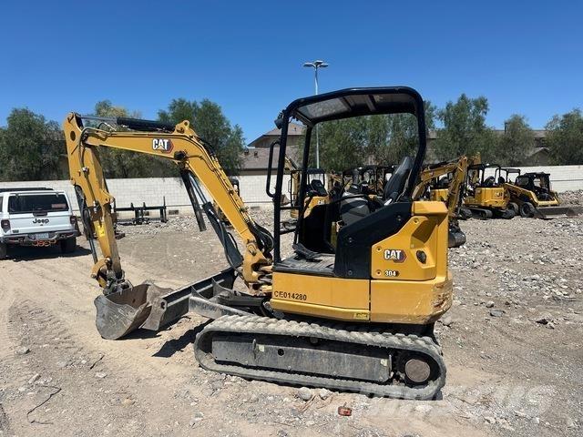 CAT 304 Lánctalpas kotrók