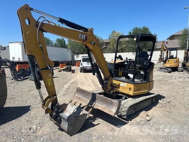 CAT 304 Lánctalpas kotrók