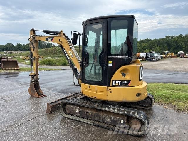 CAT 304E Lánctalpas kotrók