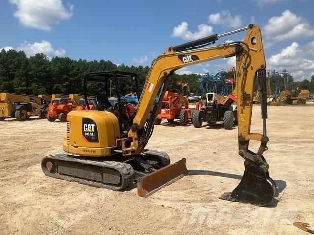 CAT 305.5E 2 Lánctalpas kotrók