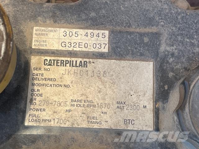 CAT 311D Lánctalpas kotrók