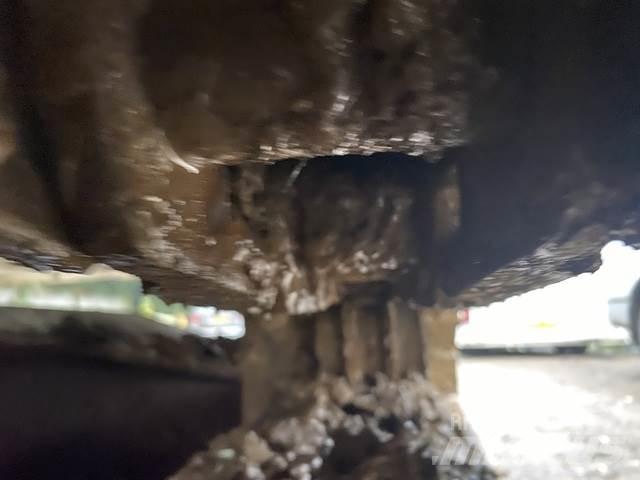 CAT 313 Lánctalpas kotrók