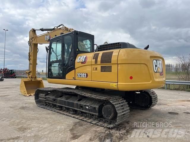 CAT 323D3 Lánctalpas kotrók