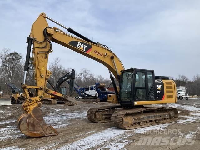 CAT 323F Lánctalpas kotrók