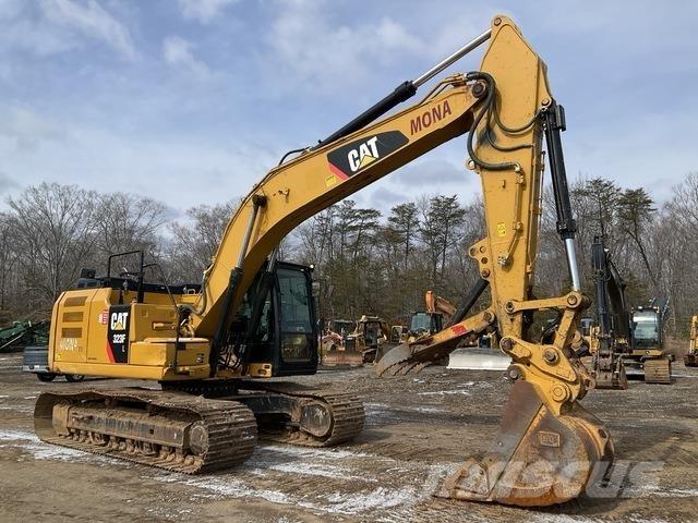 CAT 323F Lánctalpas kotrók