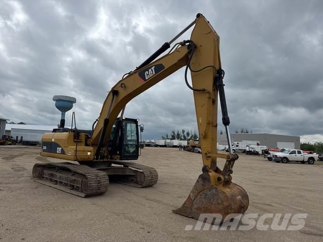 CAT 324D L Lánctalpas kotrók