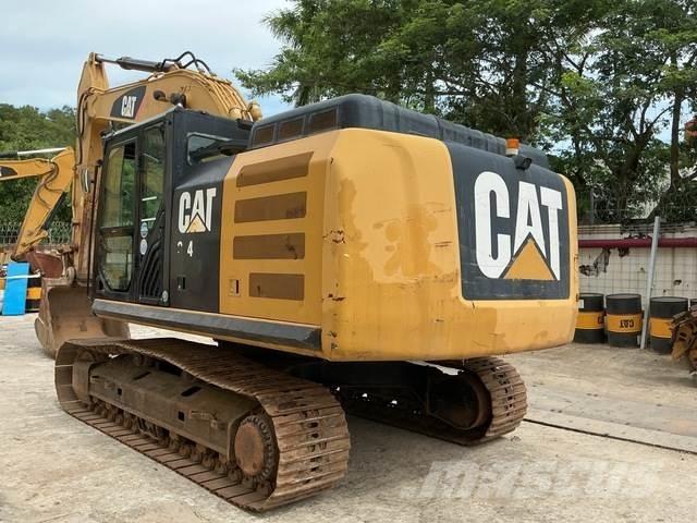 CAT 324E Lánctalpas kotrók