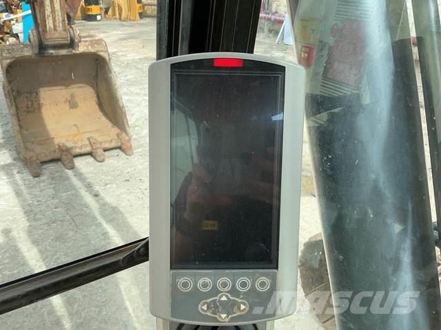 CAT 324E Lánctalpas kotrók