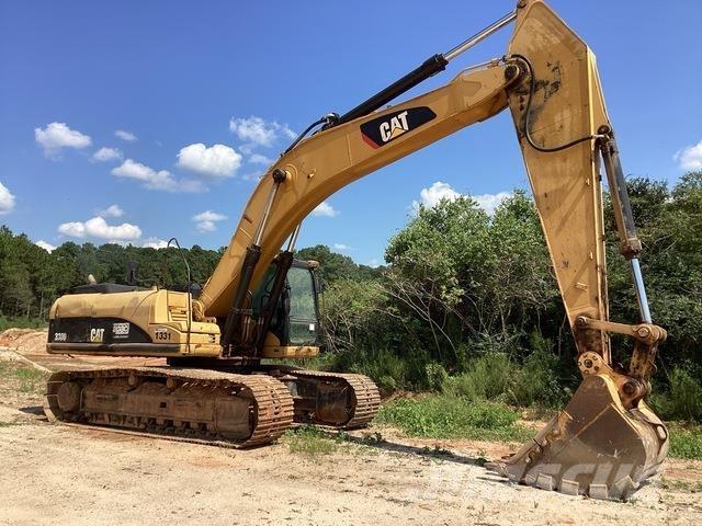CAT 330D L Lánctalpas kotrók