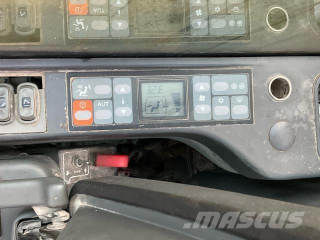 CAT 345CL Bontásra használt kotrók