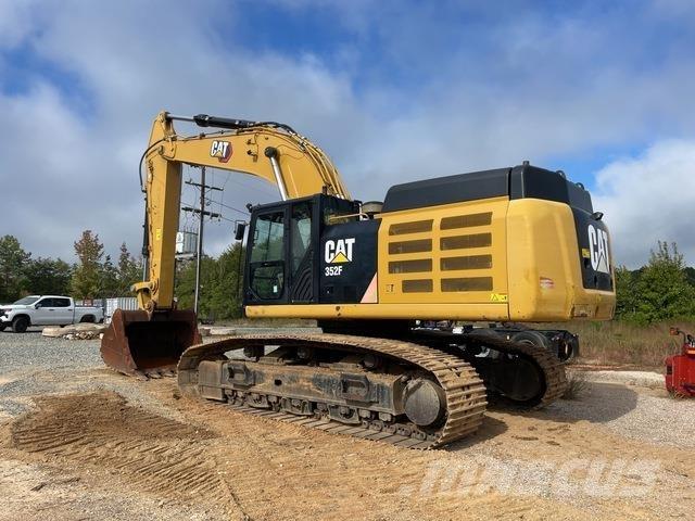 CAT 352F Lánctalpas kotrók