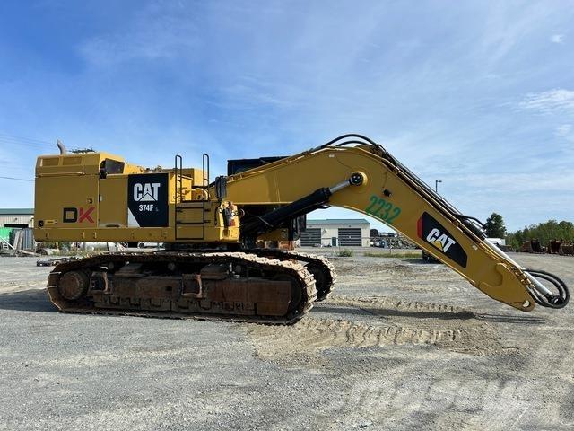 CAT 374F Lánctalpas kotrók