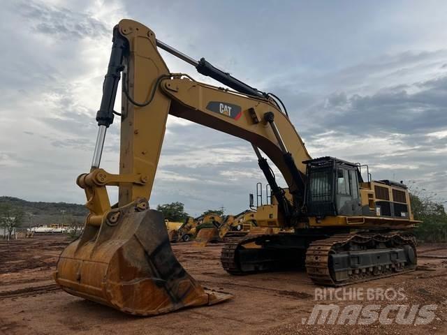 CAT 390DL Lánctalpas kotrók