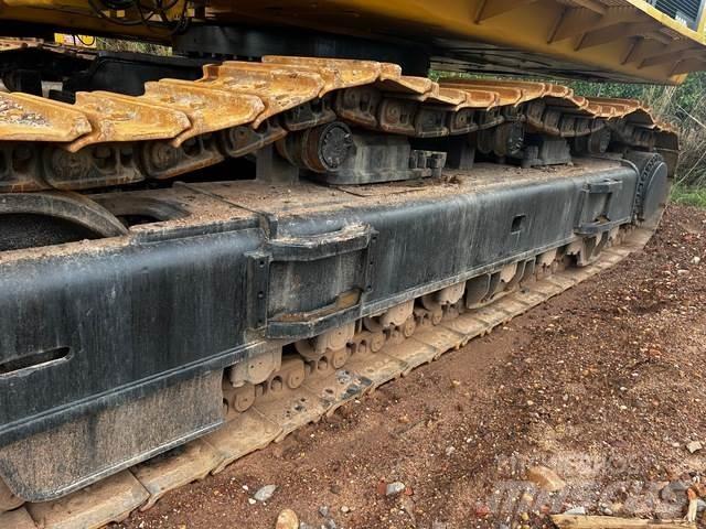 CAT 390DL Lánctalpas kotrók