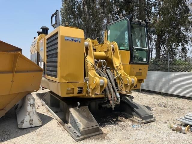 CAT 5110B Lánctalpas kotrók