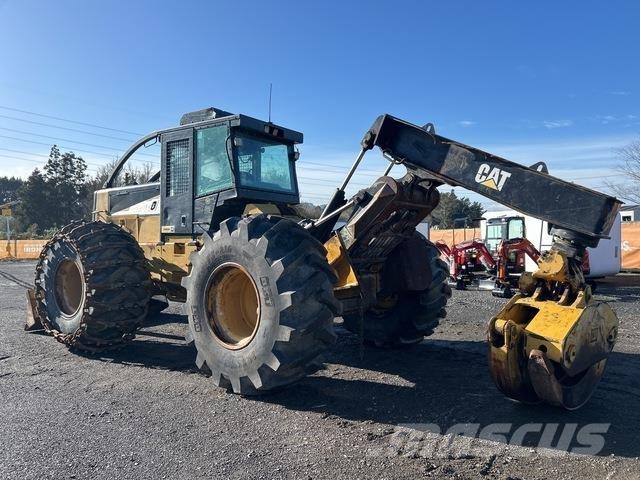CAT 525C Vonszolók
