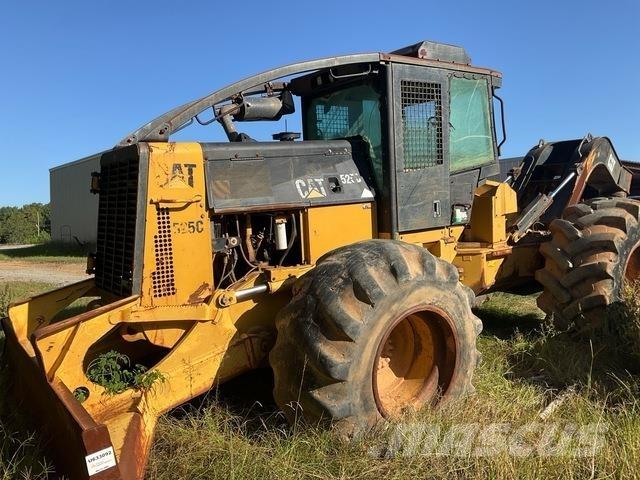 CAT 525C Vonszolók