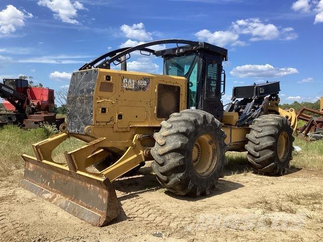 CAT 525D Vonszolók