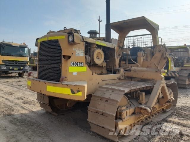 CAT 572E Csőfektető dózerek