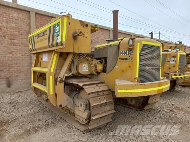 CAT 572F Csőfektető dózerek