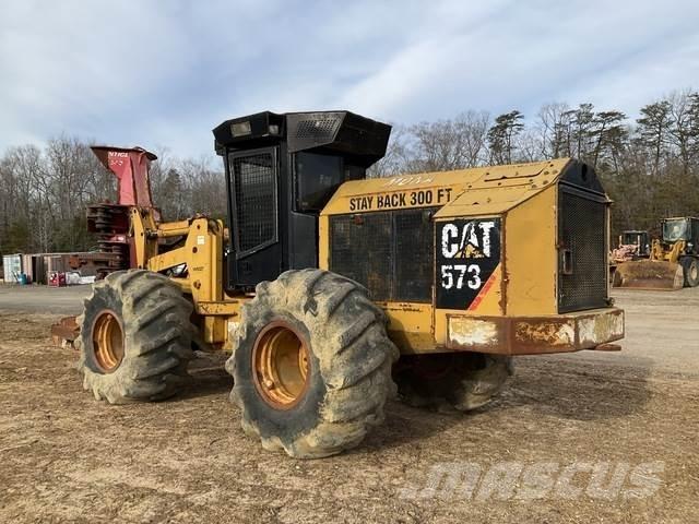 CAT 573 Döntő-rakásolók