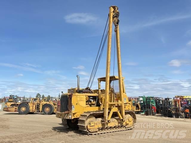 CAT 583 Csőfektető dózerek