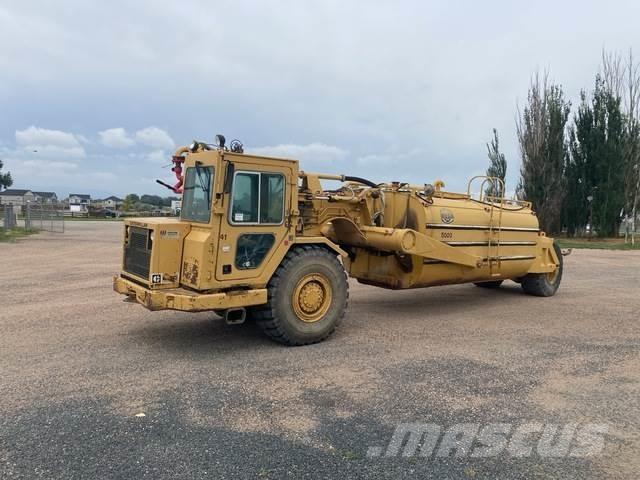 CAT 613C Vízszállító teherautók