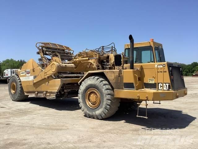 CAT 615C Földnyesők (szkréperek)