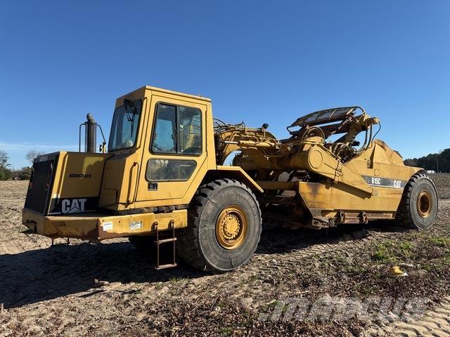 CAT 615CII Földnyesők (szkréperek)