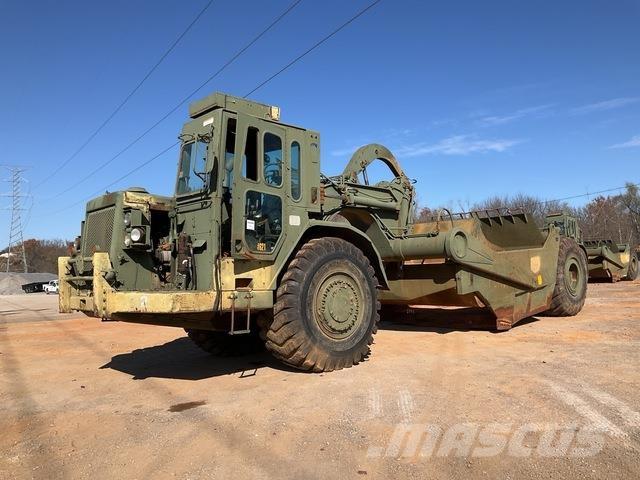 CAT 621B Földnyesők (szkréperek)