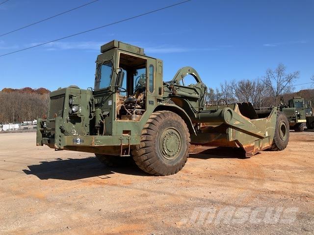 CAT 621B Földnyesők (szkréperek)