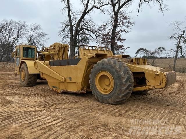 CAT 621BMI Földnyesők (szkréperek)