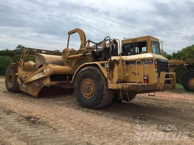 CAT 621G Földnyesők (szkréperek)